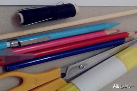 扯线木偶（扯线木偶歌词）