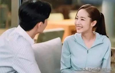 情商高的女人怎么工作