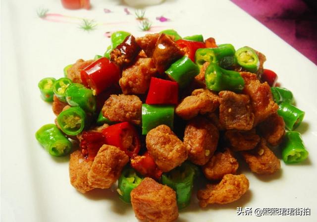 拍吃的单反相机怎么选(图25)