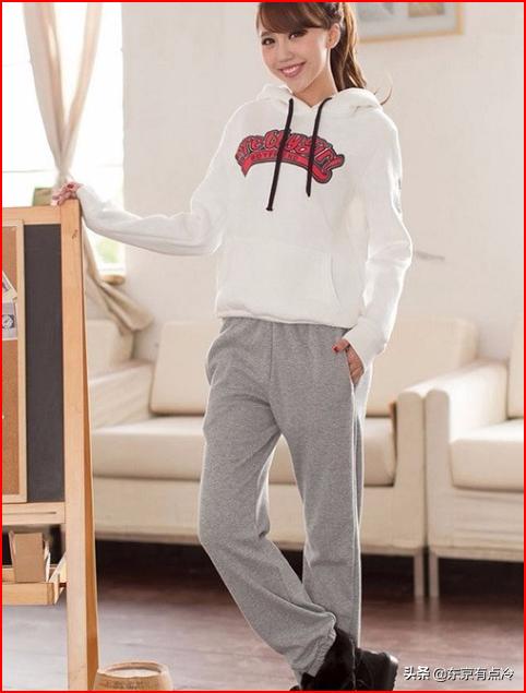 冬天宽松裤如何搭配衣服(图7)