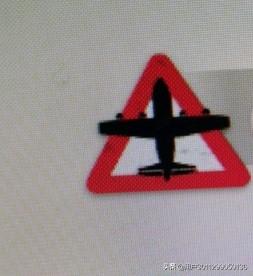 吃鸡怎么取消头顶标记区