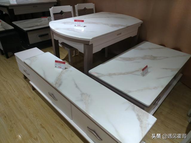 茶几上用什么样的桌布最好,第6张