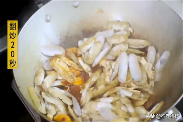 爆炒蛏子-爆炒蛏子的家常做法