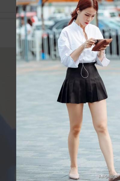 休闲黑裙子如何搭配鞋子(图8)