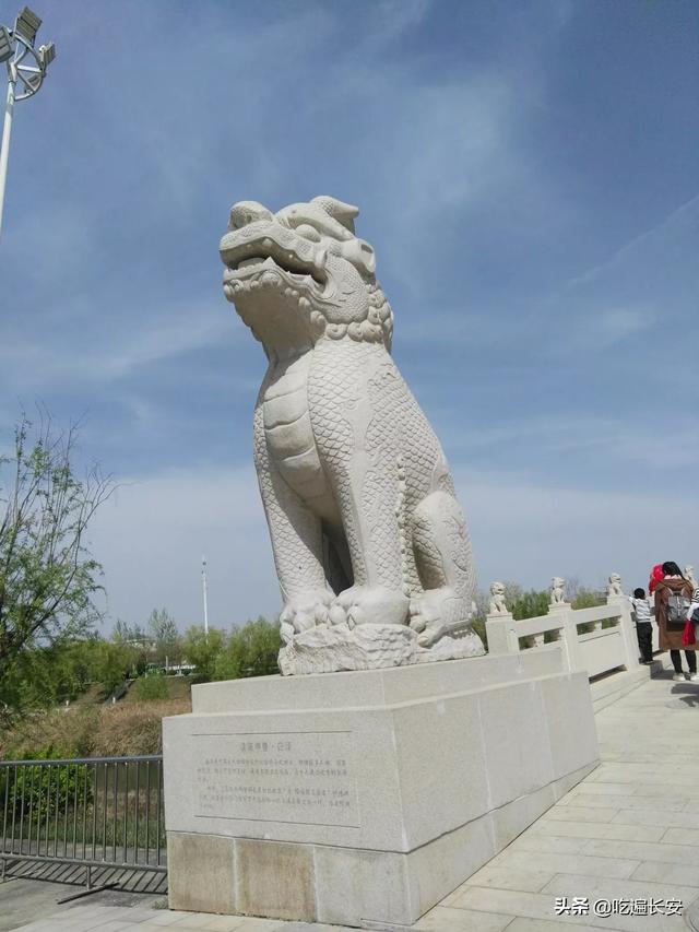 早就听说陕西西安美食很出名，都有哪些好吃的，推荐下？