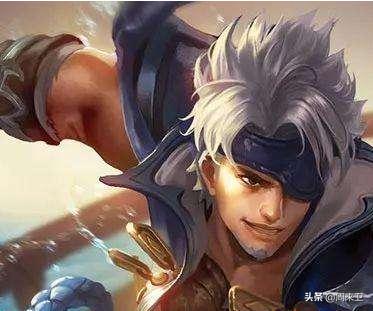 吸血坦克夏侯惇的出装和游戏建议？吸血游戏