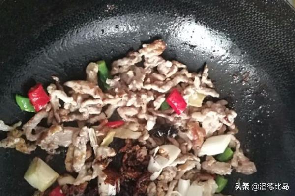 苦瓜炒肉丝怎么做,第5张