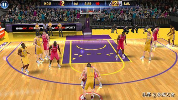 nba2k14怎么花式扣篮？