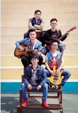 《纸短情长》歌词_纸短情长歌词含义