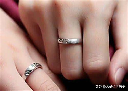 订婚戒指和结婚戒指有什么不一样？结婚和订婚的戒指