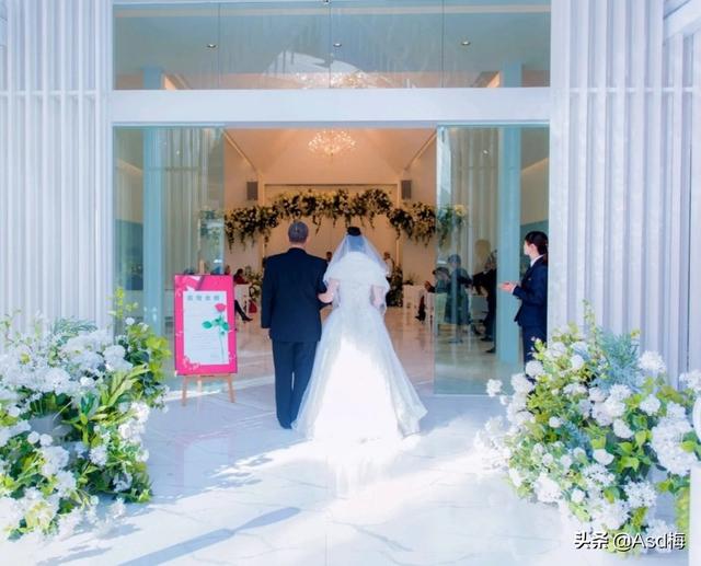 昆明草坪婚礼酒店住宿，昆明草坪婚礼酒店住宿价格