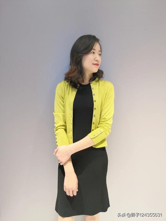 女人最洋气穿衣搭配图(图35)