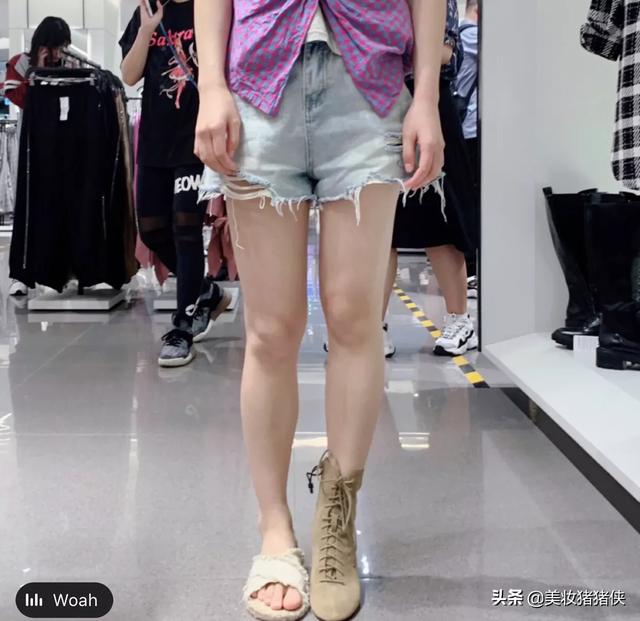 女士矮靴子如何搭配衣服(图8)