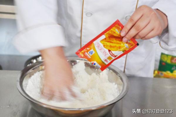 家庭油条的 ***  *** 步骤？
