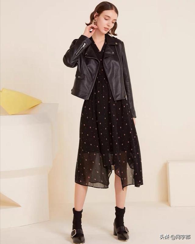 黑色小裙子如何搭配短款(图6)