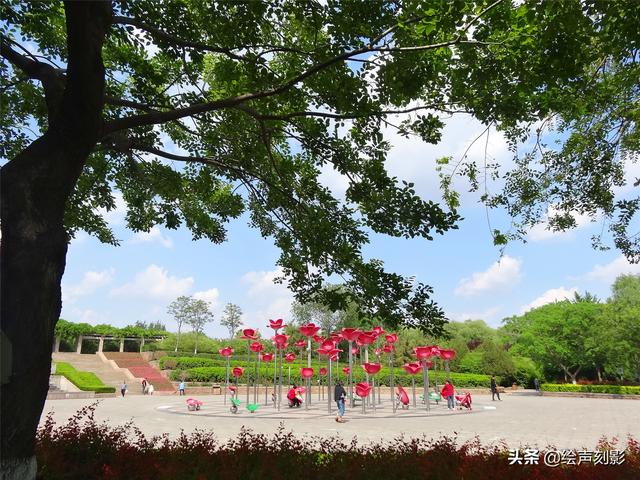 济南市里公园哪个好玩儿