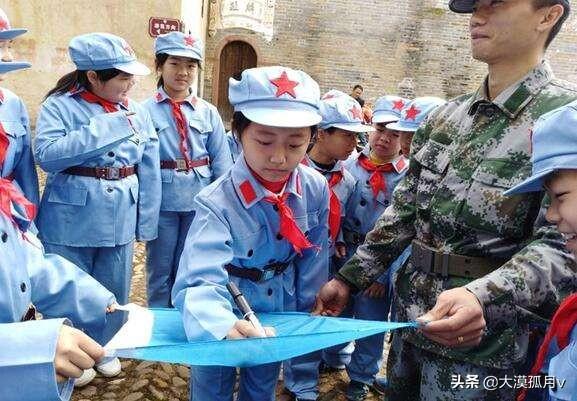 大学生出国研学旅行，大学生出国研学旅行可以唱什么歌