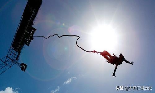 2025新澳门历史开奖查询和游乐园摆锤断裂23伤与游乐场摆锤事故