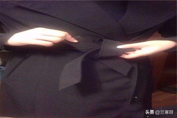 衣服带子怎么打蝴蝶结(图8)