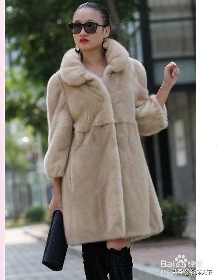 黑色水貂绒毛衣如何搭配(图2)