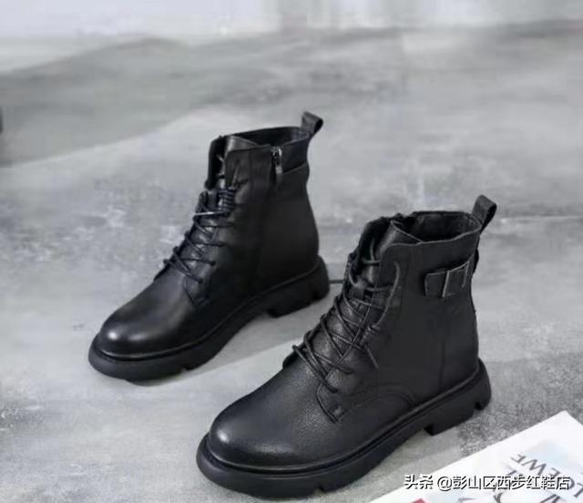 马丁靴如何搭配短袖裤子(图6)