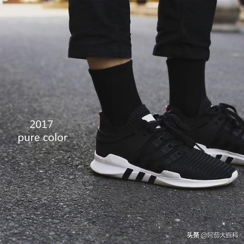 长袜鞋如何搭配袜子好看