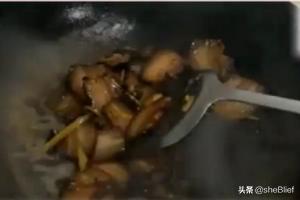 蒜苗炒腊肉-蒜苗炒腊肉的做法