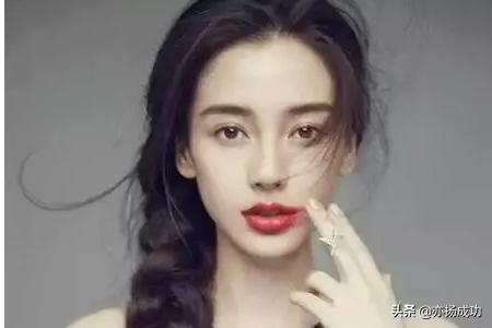 长领子如何搭配外套好看(图4)