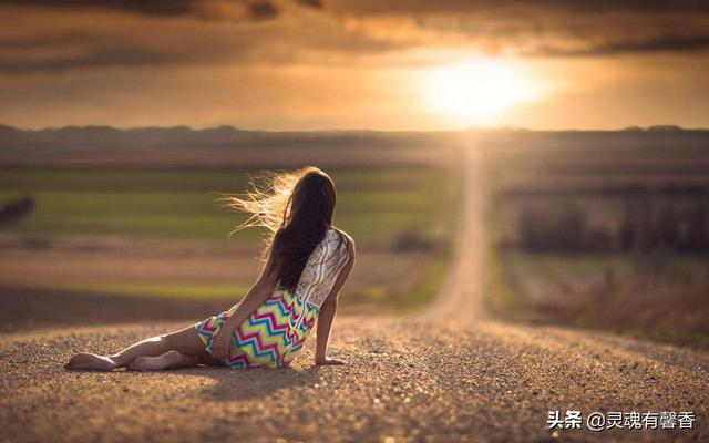 犯花痴的暖心句子图片,犯花痴的暖心句子图片