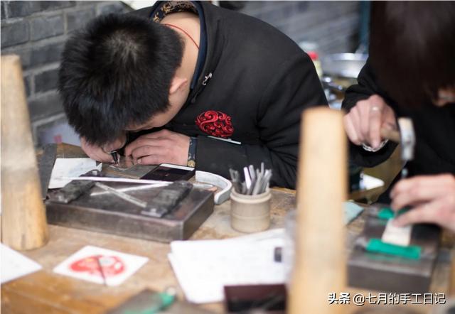 怎样自制DIY小饰品？：diy饰品制作