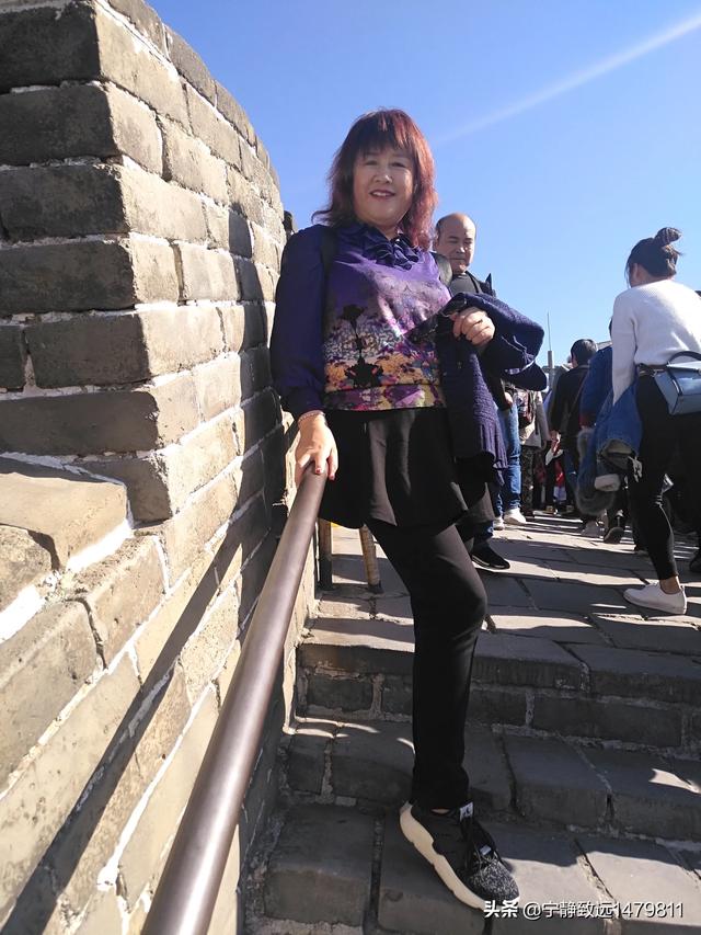拍照好看的中年女性照片(图71)