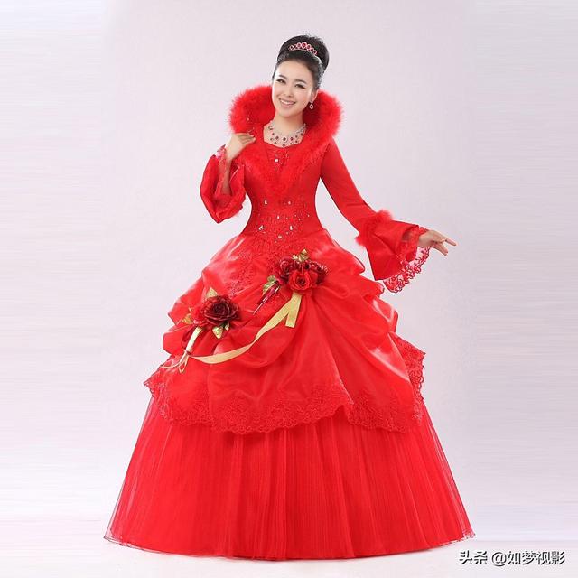 冬天结婚新娘怎么穿婚纱-冬天结婚新娘怎么穿婚纱的