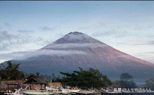 阿贡火山-阿贡火山位于哪里