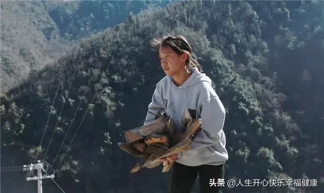 用甜蜜的笑容写句子,人生依然甜蜜的句子说说