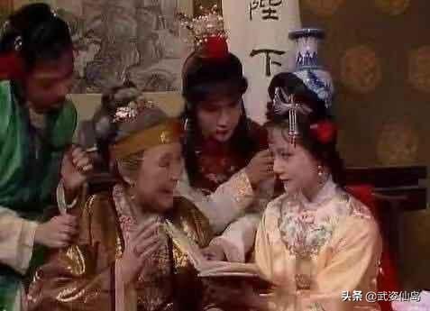 [非常完美念慈微博]怎样评价《红楼梦》中的薛宝钗？