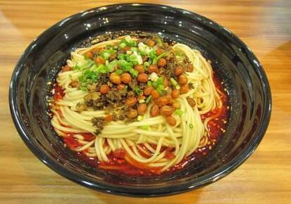 在重庆开面馆怎么样