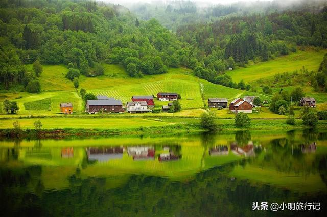江苏旅游穿搭秋天， 江苏旅游穿搭秋天图片