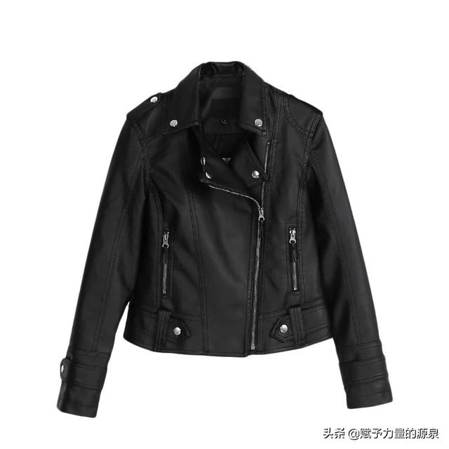 下身长牛仔裙怎么搭配(图1)