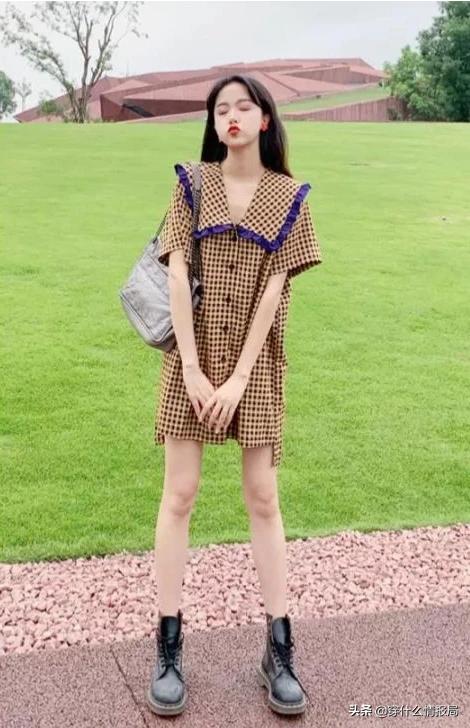 如何搭配衣服靴子好看女(图2)
