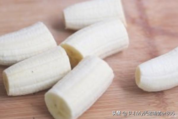 香蕉可以做的简单小吃做法（教你用香蕉来做美食？）
