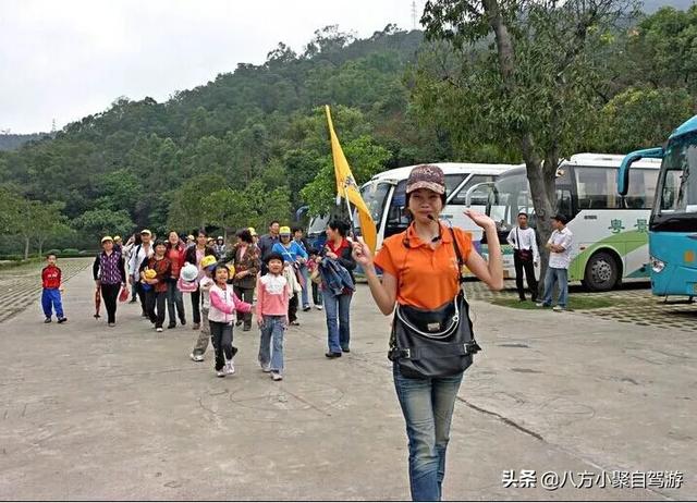 去旅游找当地导游要多少钱-去旅游找当地导游要多少钱一次