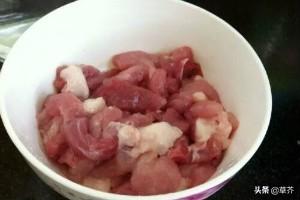 菜花炒肉的做法家常菜（菜花炒肉的做法家常菜？）