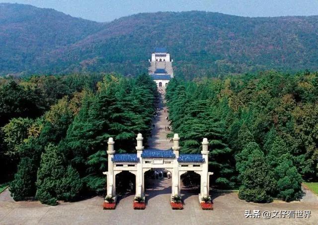 南南京京，南南京京金陵双雄