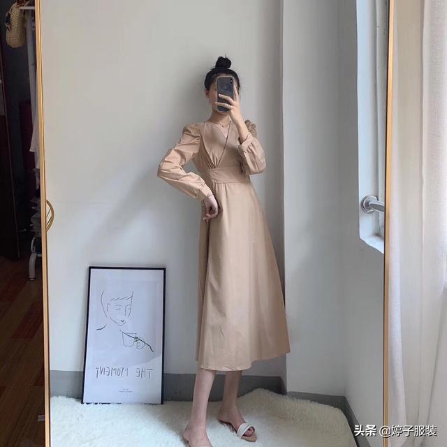 最流行的夏装搭配女图片(图7)