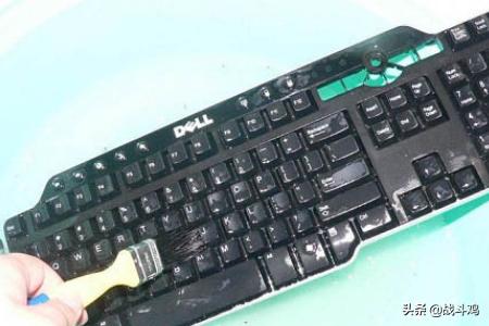 键盘应该怎样清洗？：键盘清洗