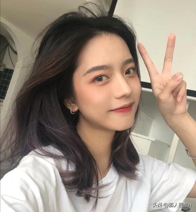 上妆美妆好物分享
