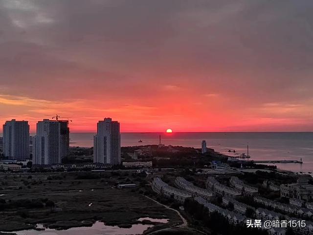 出名的海边旅游景点国外有哪些,出名的海边旅游景点国外有哪些地方