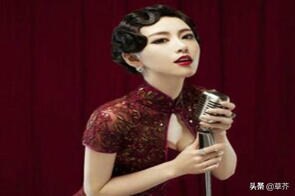 最搭配旗袍的发型图片(图6)