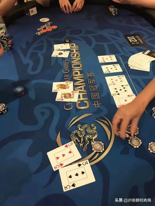 德克萨斯扑克游戏（德克萨斯扑克牌游戏安卓）