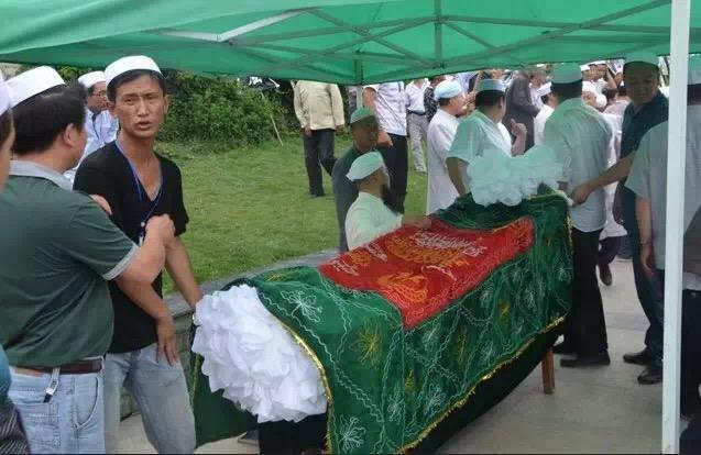 清明节要不要问候一下前任，清明节给前任句子暖心